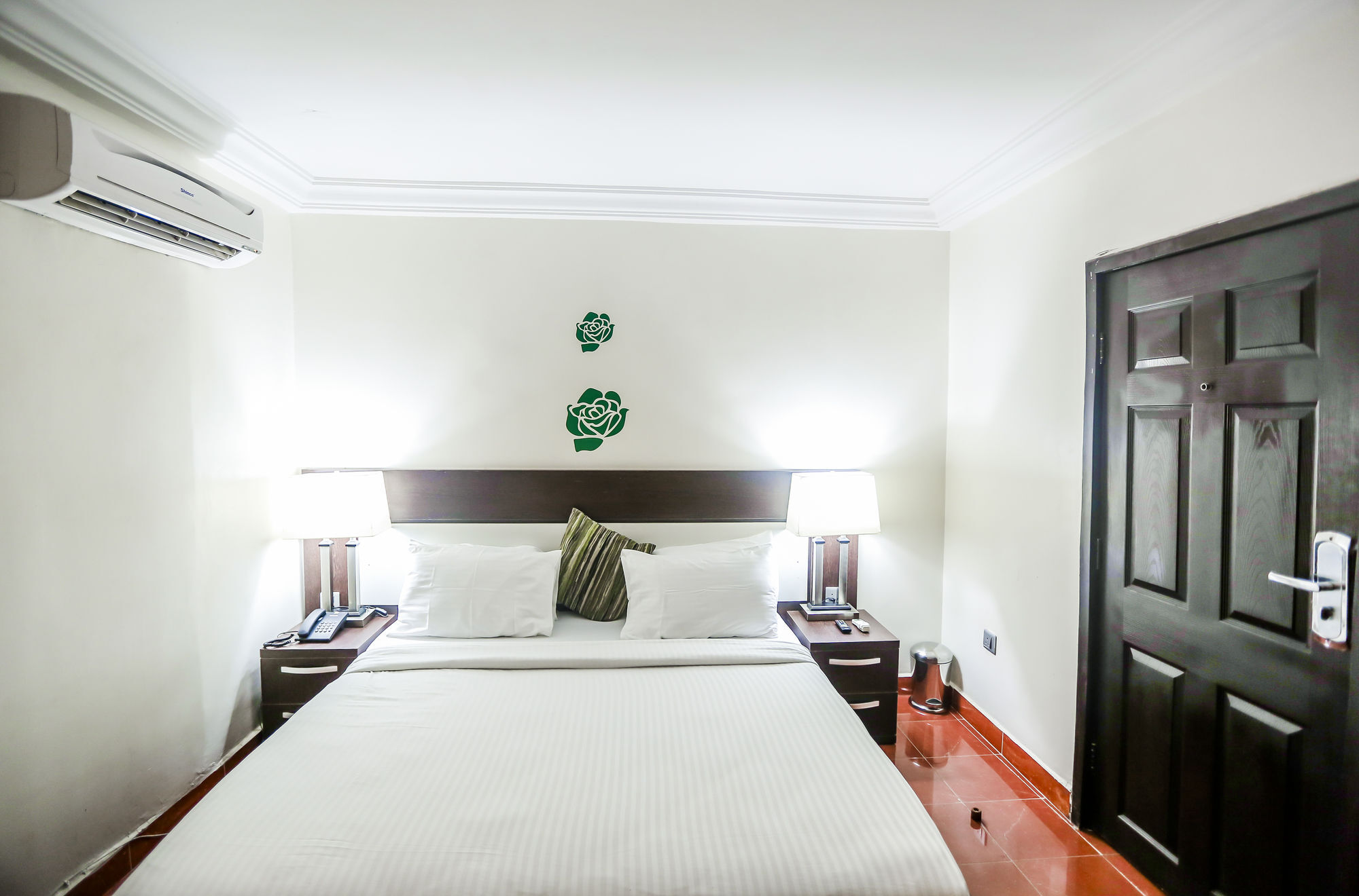 Tranquil Mews Hotel Jabi Экстерьер фото